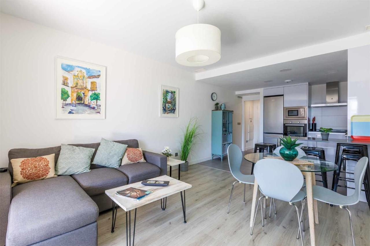 A&N Alexia Apartment กาเลตา เด เวเลซ ภายนอก รูปภาพ